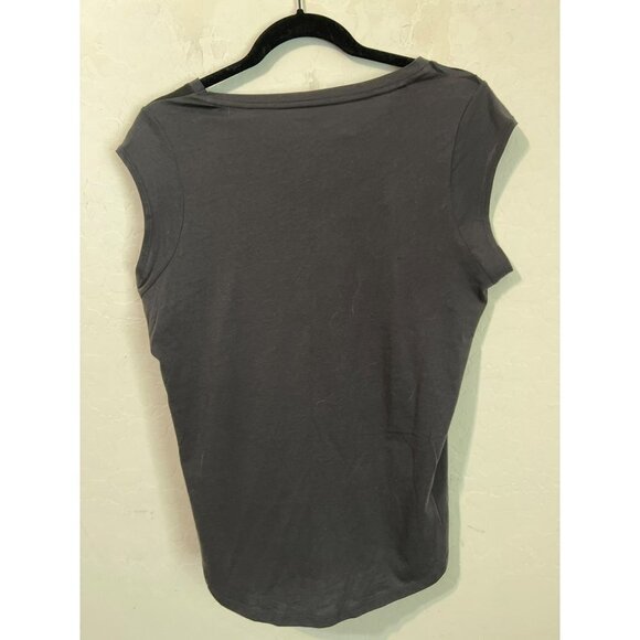 Guess Sz M Black Tee Shirt with Crystal Embellishments Cap Sleeve - Picture 6 of 7